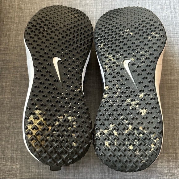 Nike Compete TR Training Sneakers Black and Gray - Picture 3 of 5